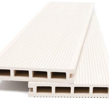 WPC DECK ΔΑΠΕΔΟ ΜΕ ΧΤΕΝΙ ΜΠΡΟΣ ΠΙΣΩ ΛEYKO